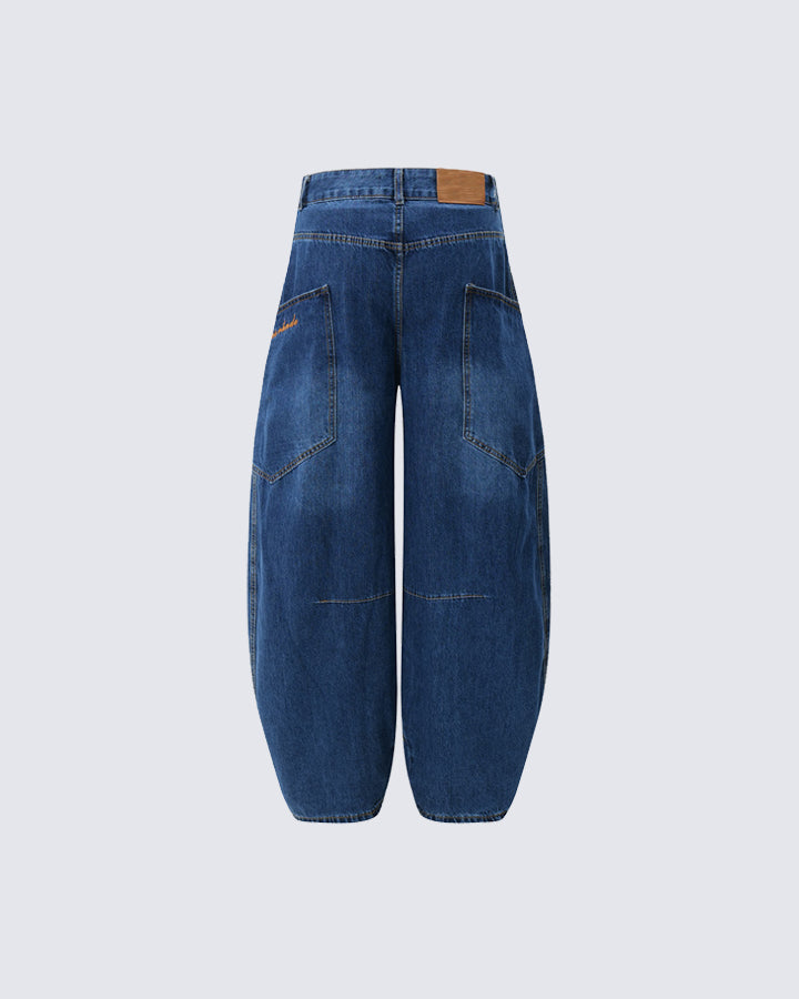 Large Pocket Curved Jeans