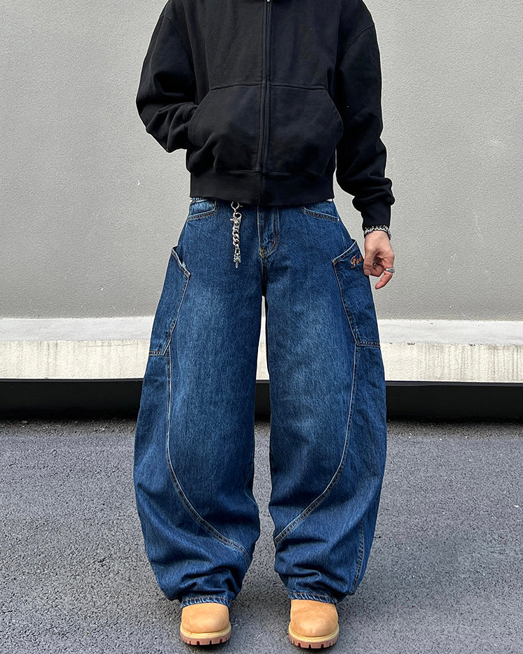 Large Pocket Curved Jeans